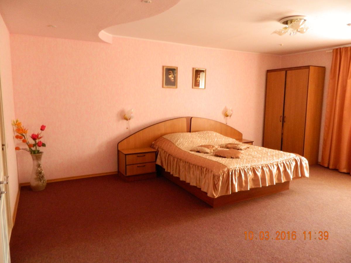 Hotel Druzhba Oleksandriia Exterior photo